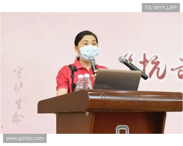 李伟谈网球生涯:从青涩少年到职业选手的心路历程与成长故事 李伟谈网球生涯:从青涩少年到职业选手的心路历程与成长故事